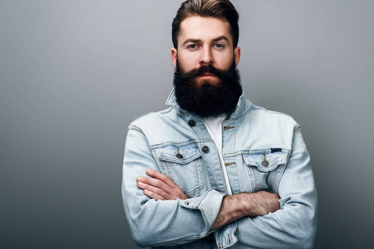 entretien naturel pour barbe homme