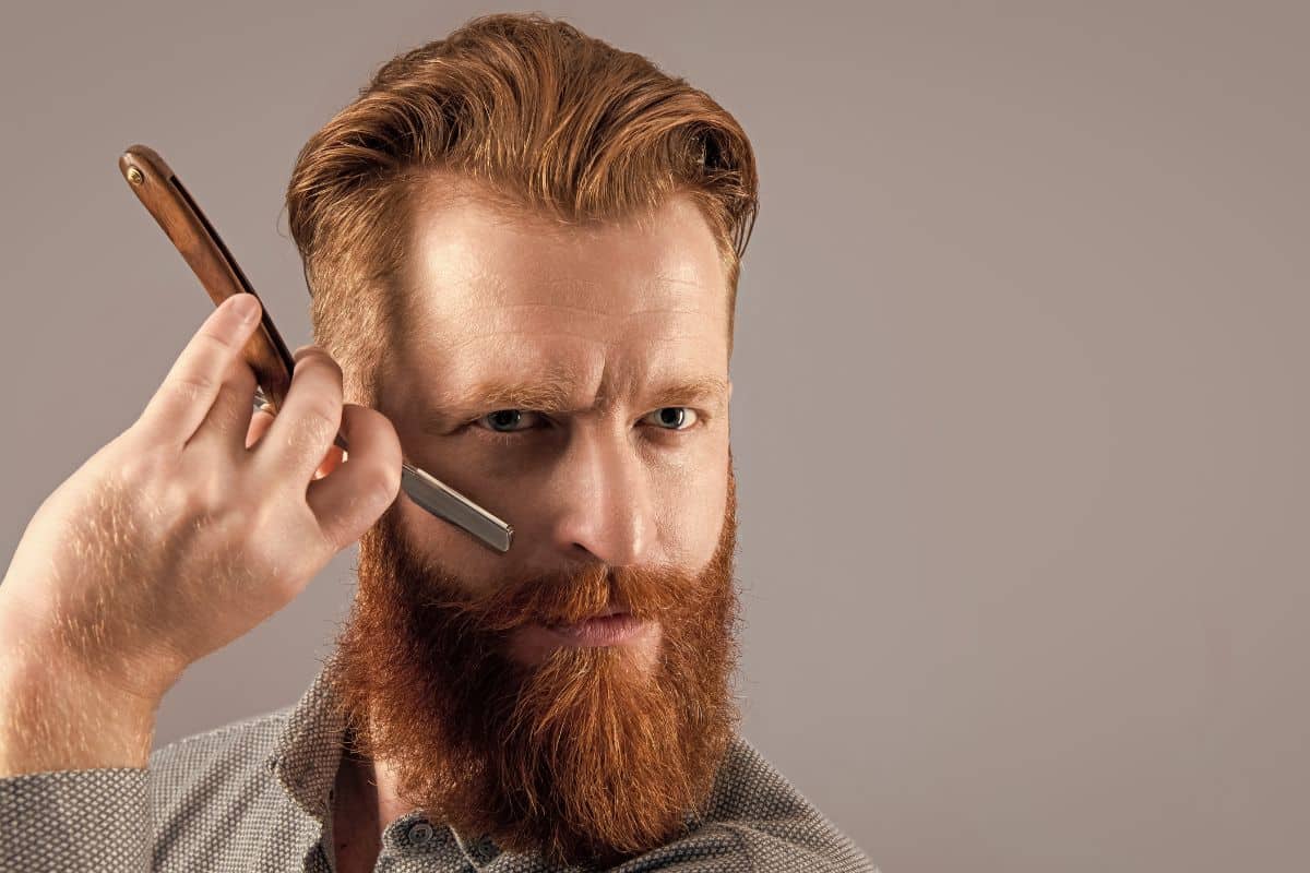 tailler sa barbe homme au niveau des joues