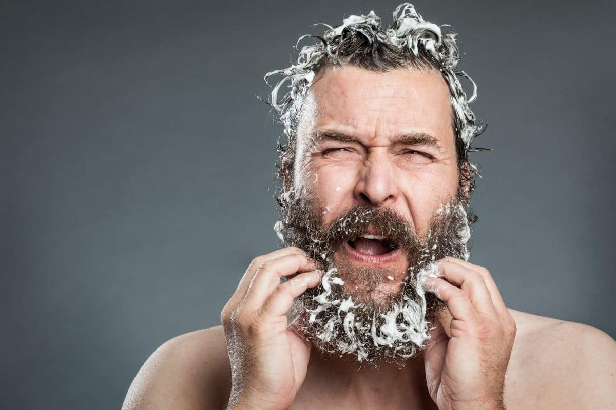 astuces shampoing barbe