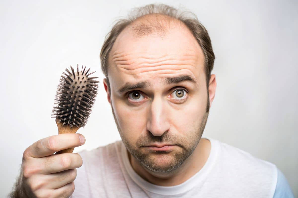 personnes touchées par la chute de cheveux